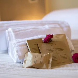 https://domus-il-palio.it-tuscanyhotel.com