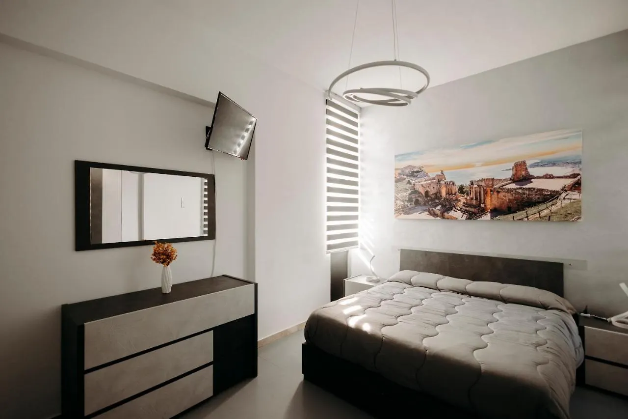 Katania Secret Hotel 0*, Catania
